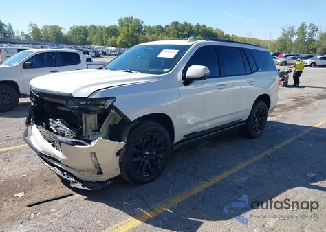 2022 Cadillac Escalade 4Wd Sport Platinum z USA, uszkodzony, nr VIN 1GYS4GKL7NR269722